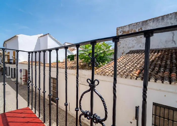 בית הארחה Ronda Vacation Homes 3*